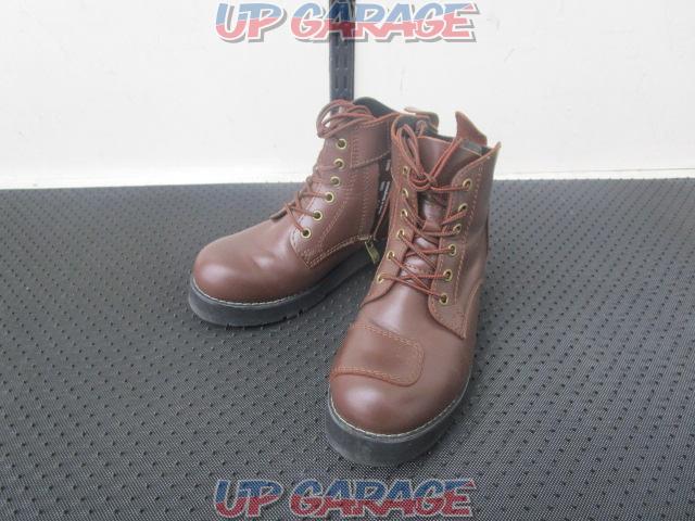 WILD
WING
Leather boots-03