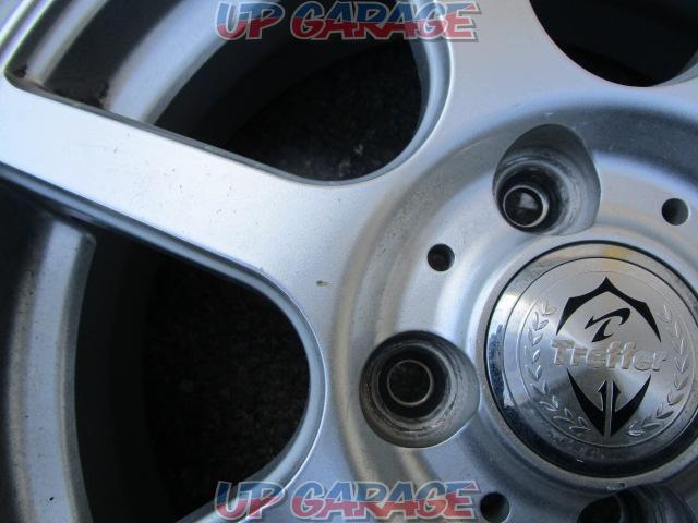 weds
Treffer
7-spoke wheels
※ tire that is reflected in the image is not attached-06