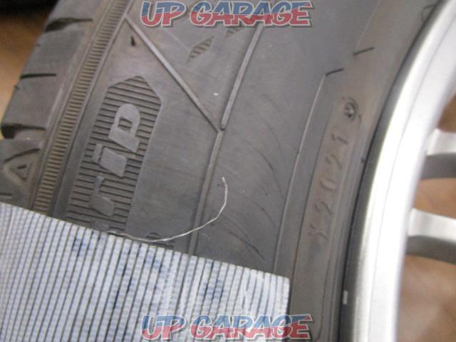 BRANDLE-LINE
Spoke wheels
+
GOODYEAR (Goodyear)
Efficient
Grip
ECO
EG02
+
BRIDGESTONE (Bridgestone)
NEXTRY-06