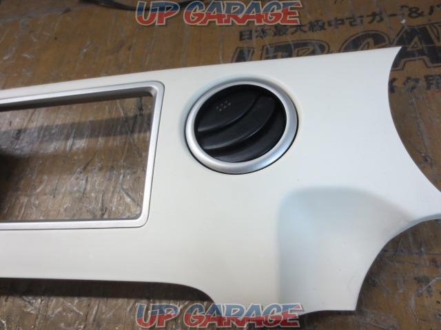 Suzuki genuine
Interior panel Lapin/HE21S-02