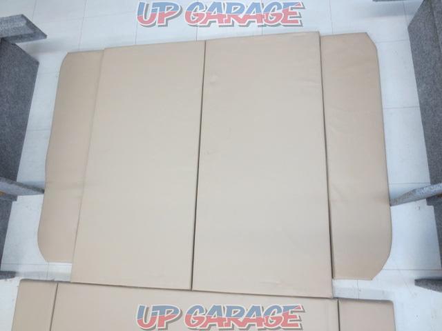 Land Cruiser/100 series early model/5-seater, manufacturer unknown
Bed Kit
(Beige leather)-03