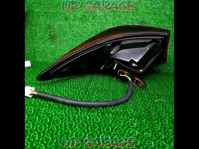 Unknown Manufacturer
LED fiber tail lamp
[LEXUS
IS/GSE20 series-09