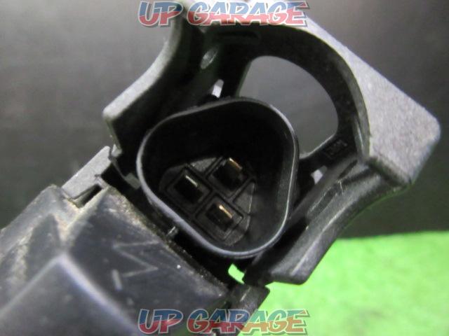 BOSCHBMW genuine
OEM
Ignition coil
4 coset-06