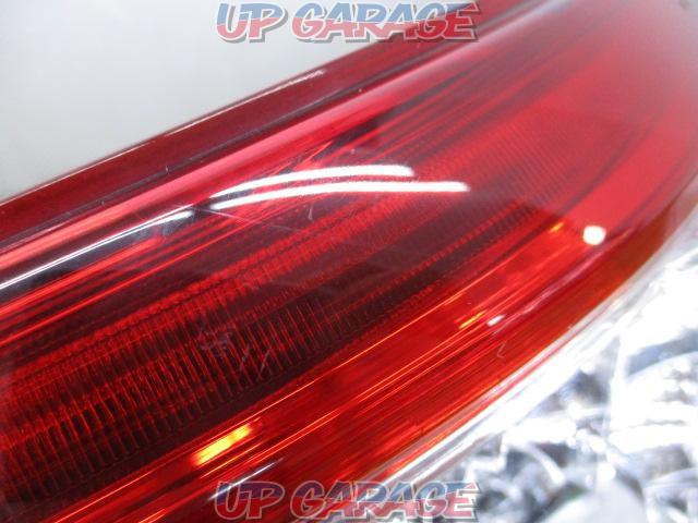 TOYOTA
Camry / 70 series
Previous term genuine full LED tail lens-04