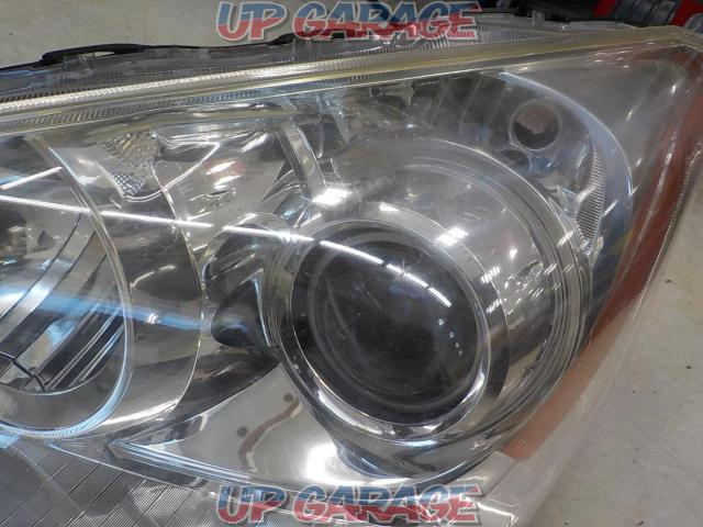 Wakeari
Unknown Manufacturer
Prius C (North American Toyota Aqua) OEM halogen headlights (left side)-02