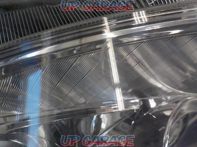 Wakeari
Unknown Manufacturer
Prius C (North American Toyota Aqua) OEM halogen headlights (left side)-09