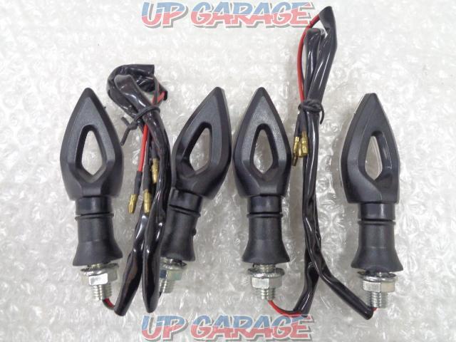 Unknown Manufacturer
LED turn signal
4 pieces set-02