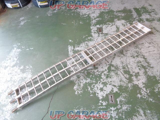 Unknown Manufacturer
Ladder-02