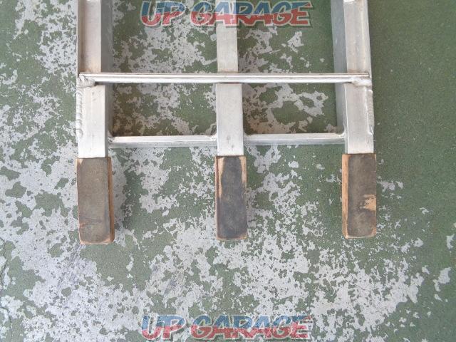 Unknown Manufacturer
Ladder-03