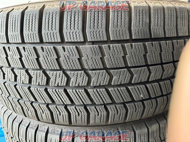 GOODYEAR
ICE
NAVI8
225 / 50R18
Tire only four set-05