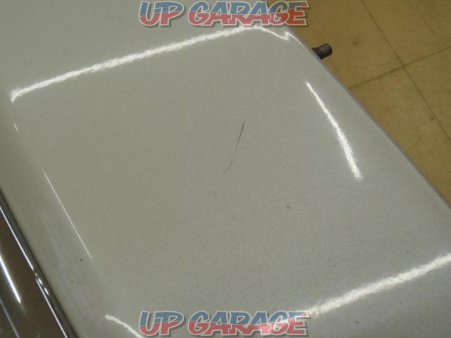 Nissan
E51
Elgrand
Rider
Previous period
Genuine tail lens
With cover-08