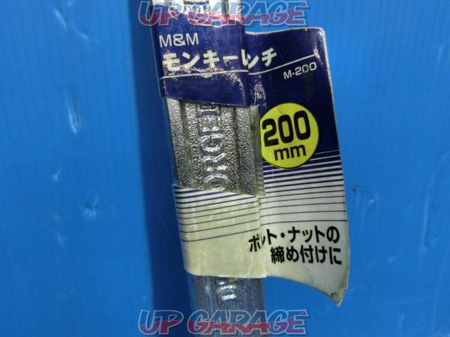 TAKAGI
M & M
monkey wrench
M-200-02
