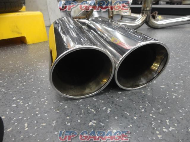 HERITEGE
Dual Exhaust
Left and right four out muffler-05
