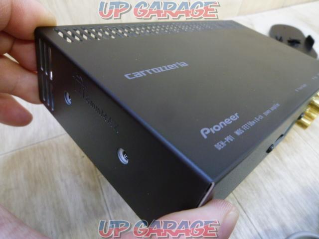 CarrozzeriaDEH-P01 amplifier only-02