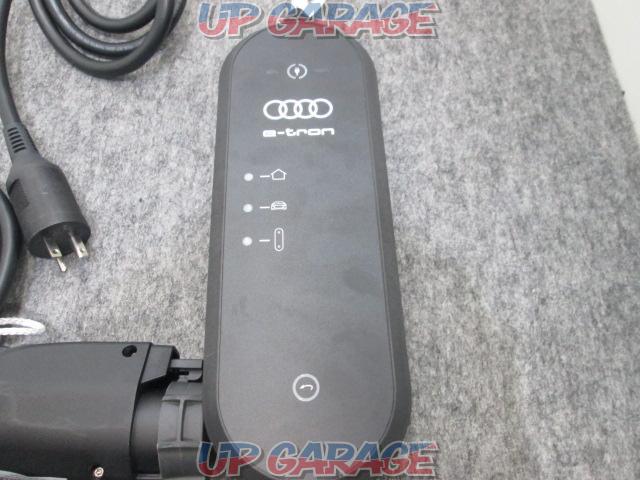 AUDI
Audi
e-tron
EV
PHEV genuine charging cable
IC-CPD
Basis
3.6kW
Type
1・16A
Charger
Electric car-02