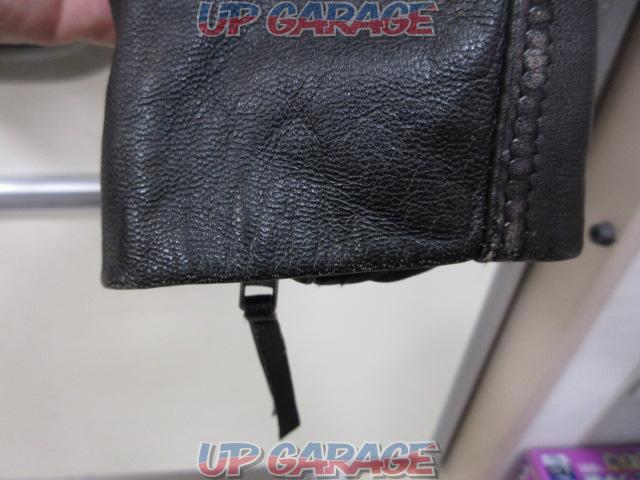 HarleyDavidson
Leather jacket-06