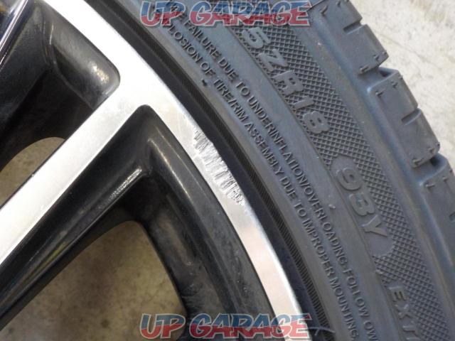 Comes with unused tires! BADX
632
LOXARNY
MAGNUS
+
Trazano
SA 37
215 / 45ZR18-03