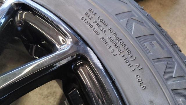 Cheap unused Verthandi tire and wheel set for light vehicles
YH-M7V
+
KENDA (Kenda)
KR 203-05