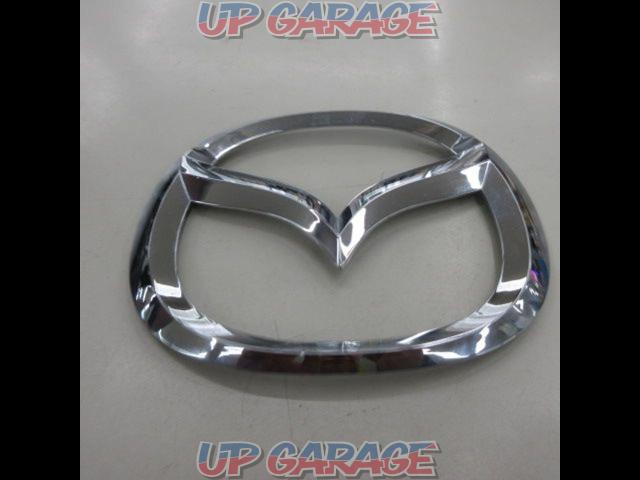 Mazda genuine
emblem-03