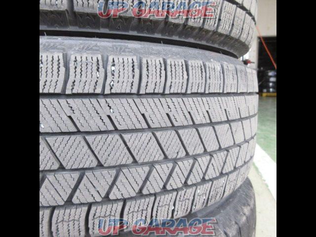 BRIDGESTONE
BLIZZAK
Only VRX3 tires are sold.-04