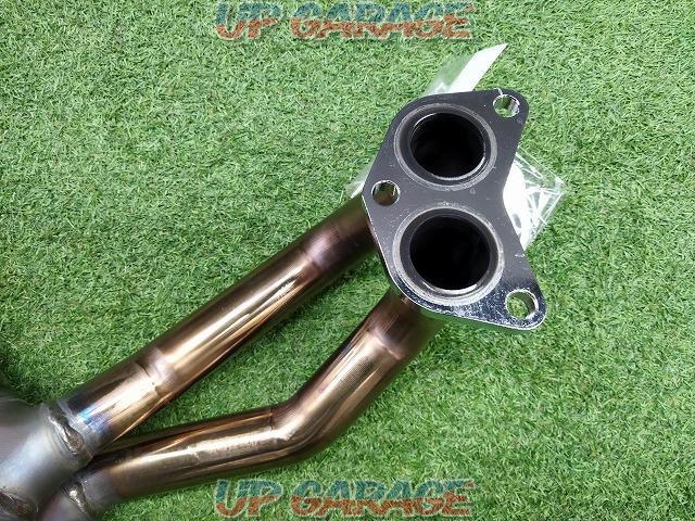HKS
Super manifold
with
Catalytic converter
GT-SPEC
33005-AT010-03
