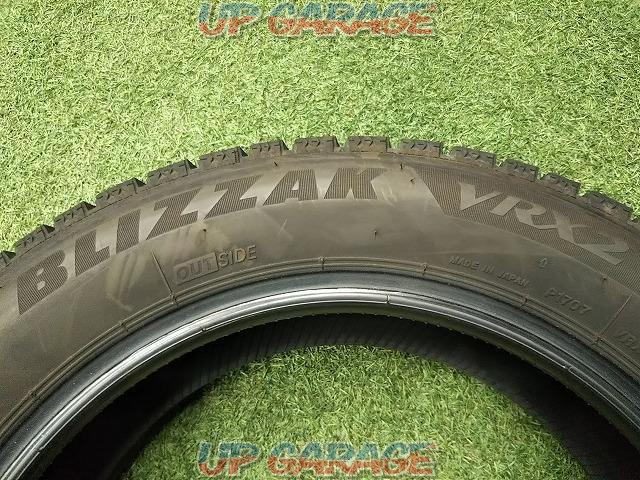 (A-2T warehouse storage. Please contact us in advance if you would like to visit the store.
) BRIDGESTONE
BLIZZAK
VRX2-04