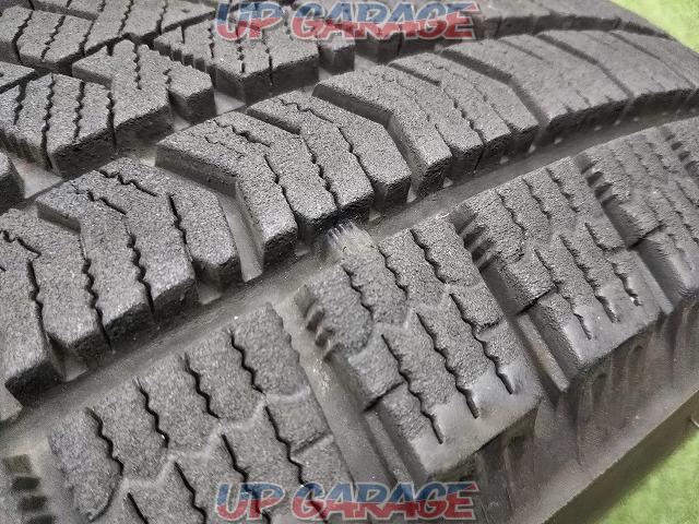 (A-2T warehouse storage. Please contact us in advance if you would like to visit the store.
) BRIDGESTONE
BLIZZAK
VRX2-08