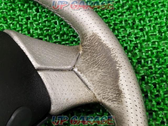 Mazda (MAZDA)
Genuine NARDI leather steering wheel
Silver-08