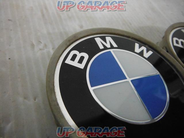 BMW genuine
Center cap-03
