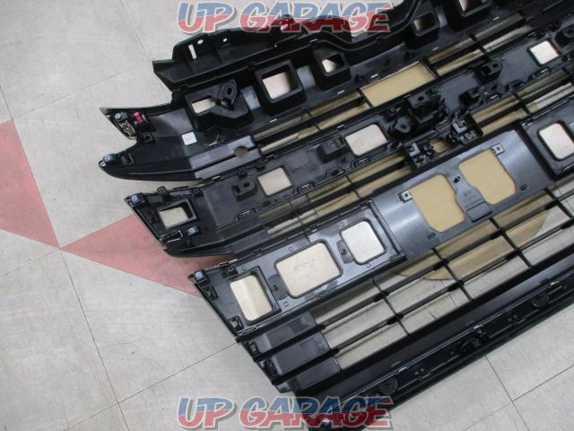 Toyota
90 Noah genuine front grill-08