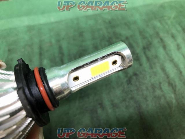 Unknown Manufacturer
9005 (HB3)
LED bulb
2 pieces-10