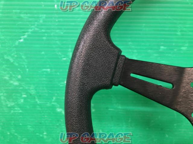 Unknown Manufacturer
3-spoke steering-04