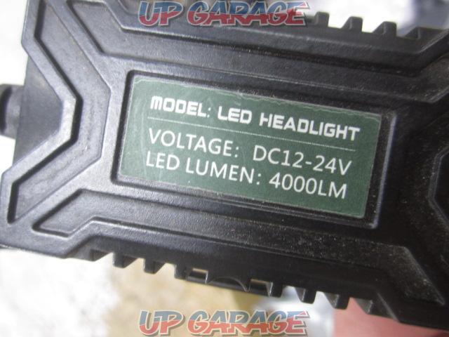 Unknown Manufacturer
LED bulb
H4-03