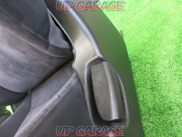 Mazda
RX-7
FD3S genuine sheet
Passenger seat side-04