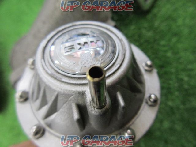 HKS
Blow-off valve-03