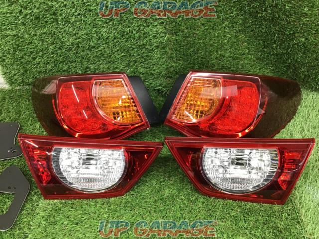 Toyota genuine
Taillight
130 series mark X
The previous fiscal year]-02