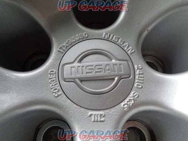Nissan original (NISSAN)
33GT-R genuine-10