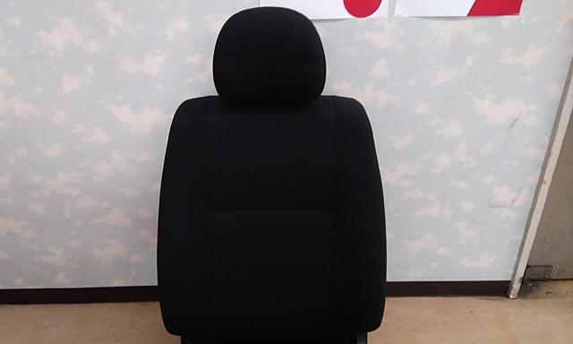 TOYOTA (Toyota)
200
Hiace 6th generation genuine reclining seat-03
