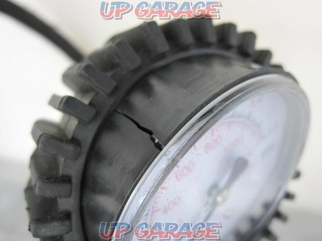 Unknown manufacturer air tire gauge-08