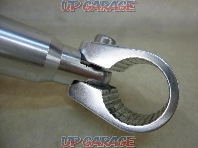 Unknown Manufacturer
Handle brace-02