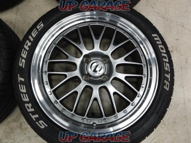 MLJ (Emueljay) WREST (Varest)
COMPAK
SR+Tire MONSTA
STREET
SERIES
※ tire is a bonus-03