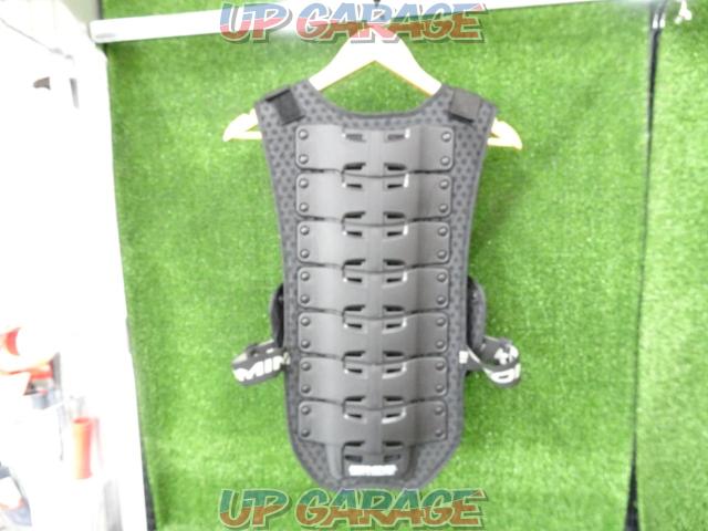 KOMINESK-688
Chest protector
Size XL-08