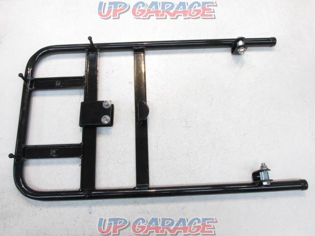 R-SPACE
Over rear carrier (black)
For Super Cub 50/110 and Cross Cub 110-03