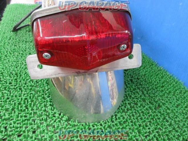 Unknown Manufacturer
Custom rear fender
&
Lucas tail lamp
Remove SR400 (year unknown)-07