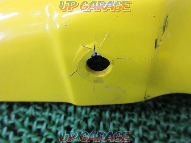 Unknown Manufacturer
Front fender (yellow)
CB400SF (NC31)-05