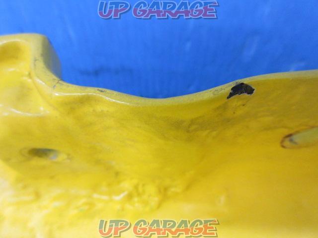 Unknown Manufacturer
Front fender (yellow)
CB400SF (NC31)-10
