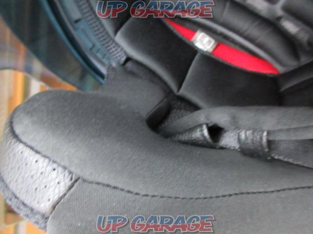 WINS (Winds)
G
FORCE
SS
Jet
Stealth
Type C
Stone Gray
L size-07