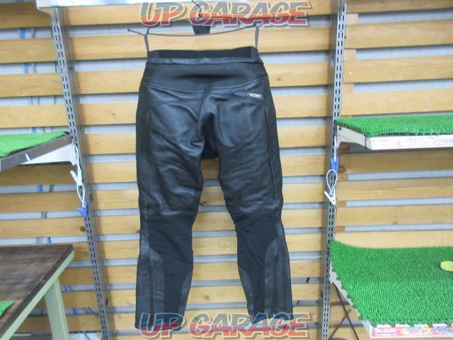 RSTaichiRSY819
Boots out leather pants
Size MW (waist approx. 38cm, inseam approx. 64cm when laid flat)-02