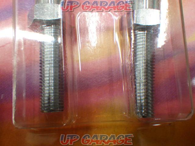 C.G.C.
CGC-21338
Blinker mounting bolt
M10x40
plating
2 bottles
Nut
Spring washer shortage-06