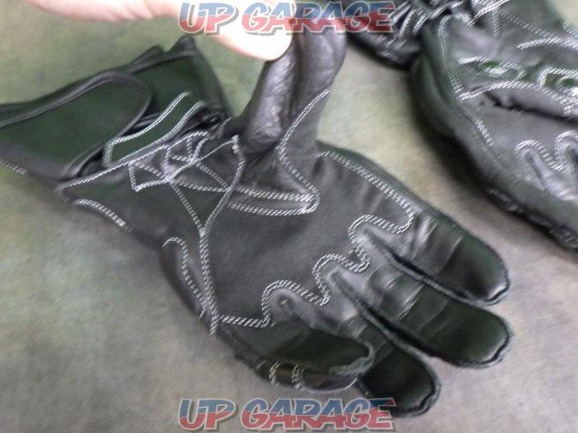 BERIK Racing Gloves
Size XL-07